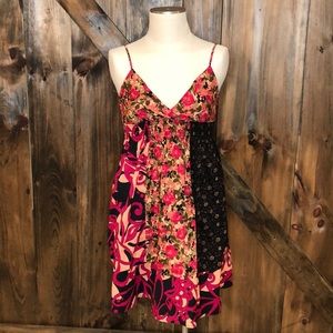 Strapped patchwork design floral dress